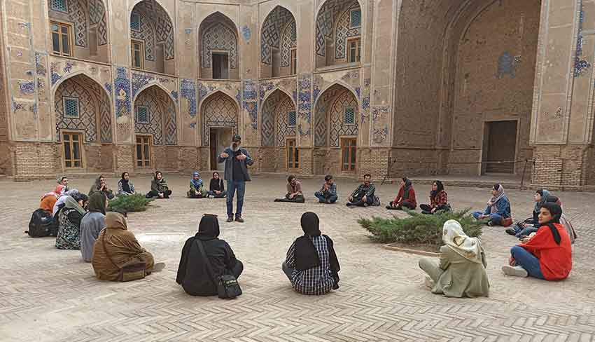 بازدیدی از مدرسه غیاثیه خرگرد